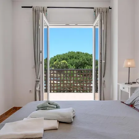 Michalete Fernando - Solo Familias