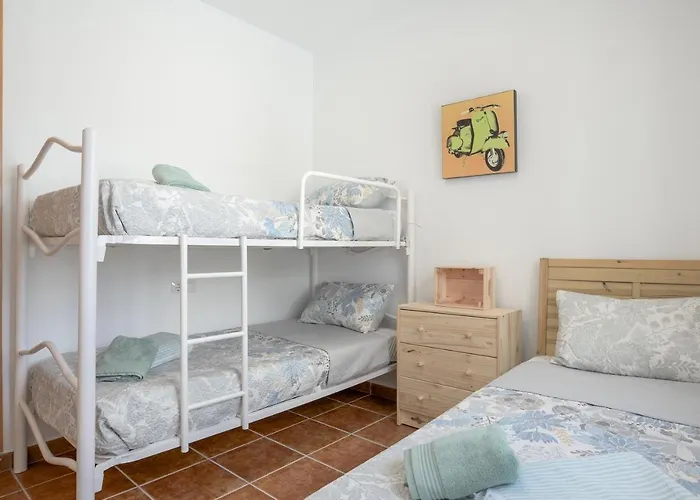 Michalete Fernando - Solo Familias Tatil Evi