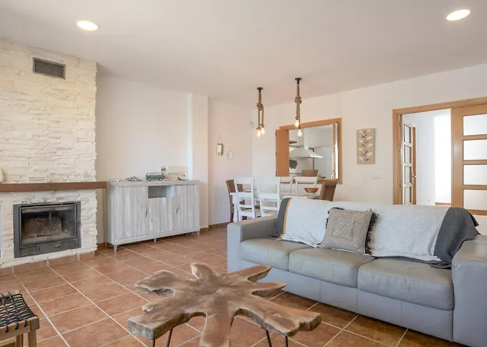 Michalete Fernando - Solo Familias Nyaraló *